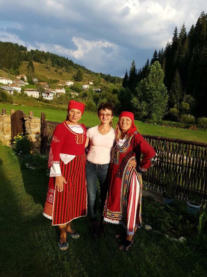 Kuma Lissa Guest House Kozhari Εξωτερικό φωτογραφία